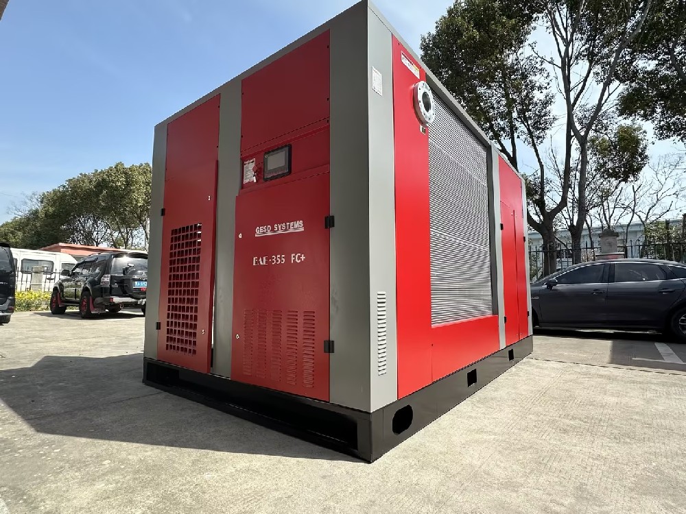 Alin ang mas mabuti, isang oil-injected screw air compressor o isang oil-free air compressor?